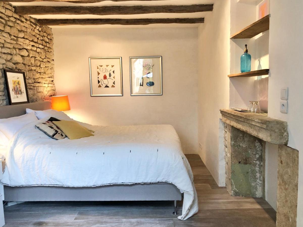 La Cour Des Delices Bed & Breakfast Gigny  Dış mekan fotoğraf